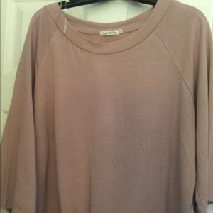 Heart and hips pink top knot front size medium